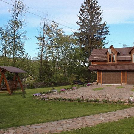Вилла Чорногірський Вітер Верховина Экстерьер фото