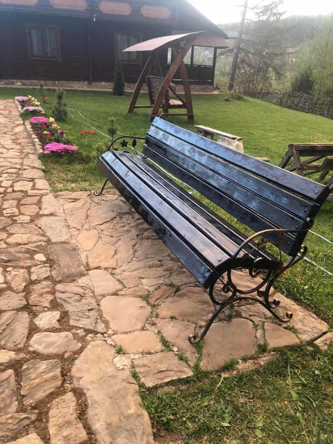 Вилла Чорногірський Вітер Верховина Экстерьер фото